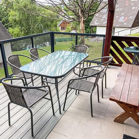 Holiday Home Holiday Hill 29 By Interhome Cista  Экстерьер фото